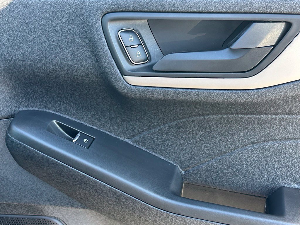 Used 2022 Ford Escape S AWD/4WD image 13