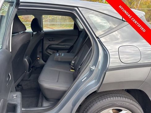 Certified 2025 Hyundai Kona SE image 23