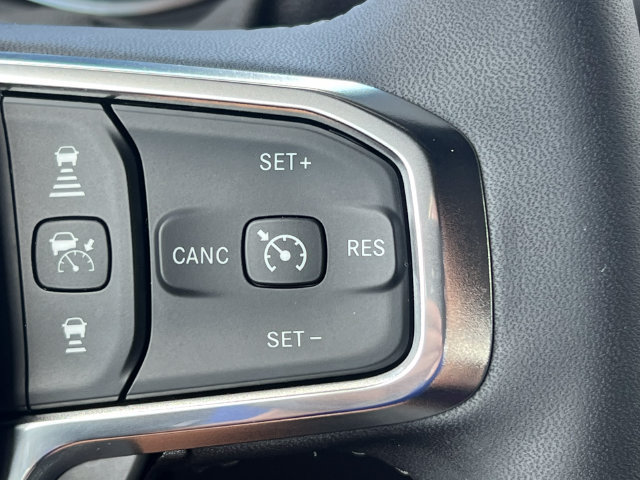 Used 2025 RAM 2500 Laramie w/ Night Edition AWD/4WD image 25
