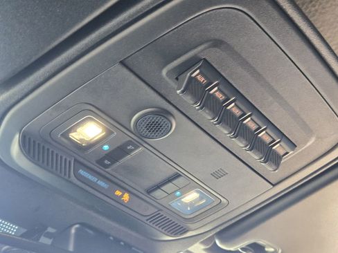 Used 2024 Ford Bronco Badlands image 31