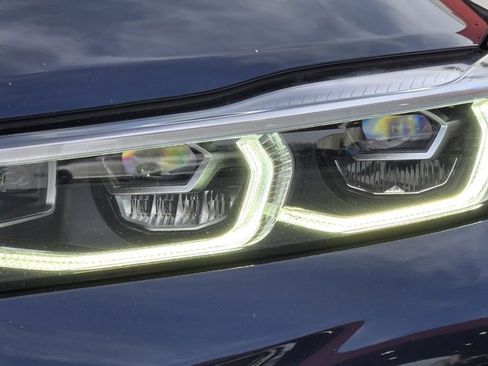 Used 2021 BMW 740i xDrive w/ M Sport Package image 12