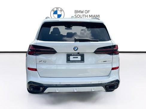 New 2026 BMW X5 xDrive50e w/ M Sport Package AWD/4WD image 5