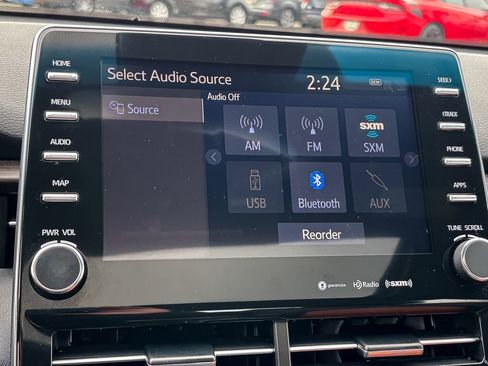 Used 2020 Toyota Avalon XLE image 24