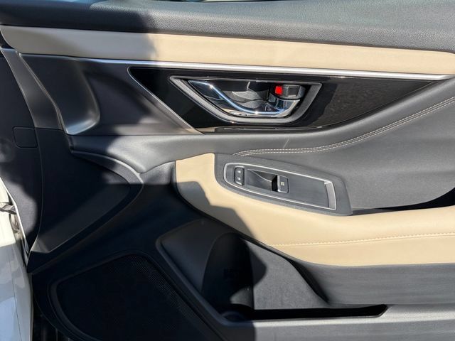 Used 2020 Subaru Outback Limited AWD/4WD image 29