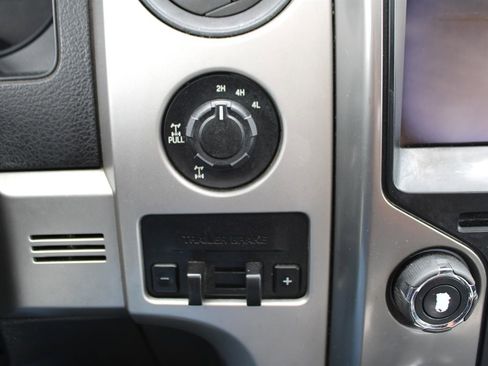 Used 2013 Ford F150 Raptor w/ Luxury Equipment Group image 34