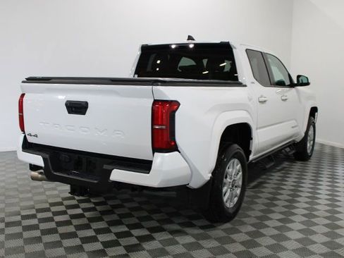 Certified 2024 Toyota Tacoma SR5 image 5