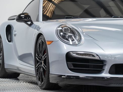 Used 2016 Porsche 911 Turbo image 33