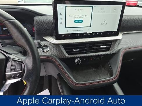 Used 2025 Ford Explorer ST-Line image 13