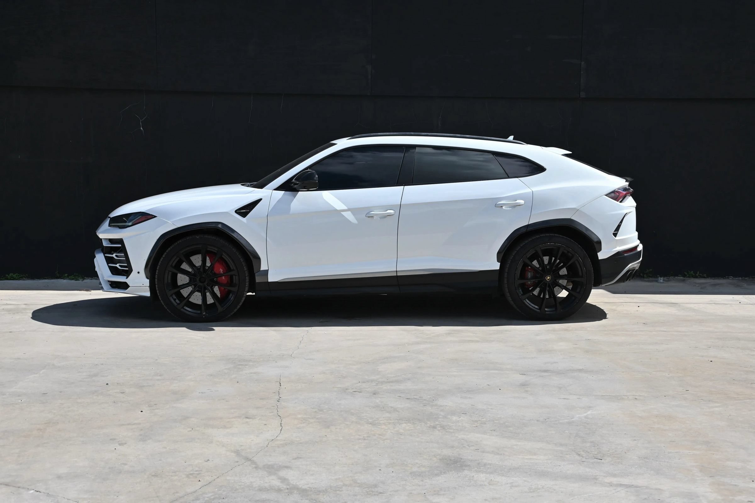 Used 2021 Lamborghini Urus AWD/4WD image 6