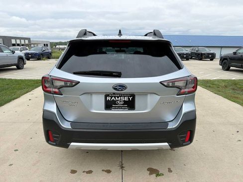 Certified 2021 Subaru Outback Limited AWD/4WD image 5