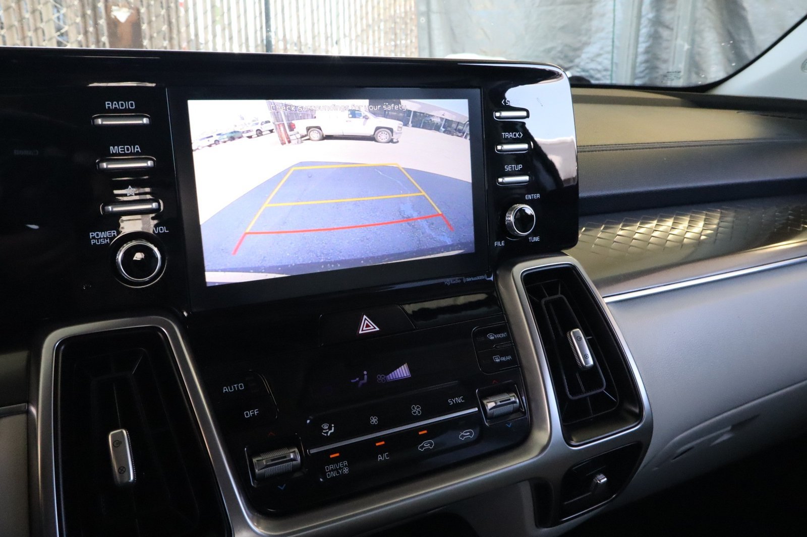 Used 2021 Kia Sorento S FWD image 26