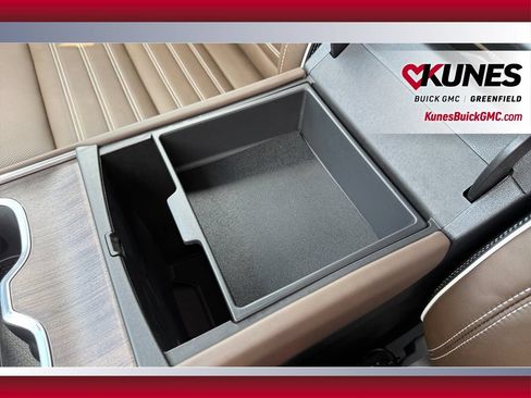 New 2027 GMC Acadia Denali Ultimate w/ LPO, Floor Liner Package AWD/4WD image 28