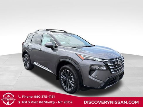 New 2026 Nissan Rogue Platinum AWD/4WD image 4