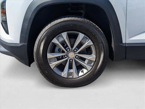 New 2026 Chevrolet Equinox LT w/ Convenience Package II image 10