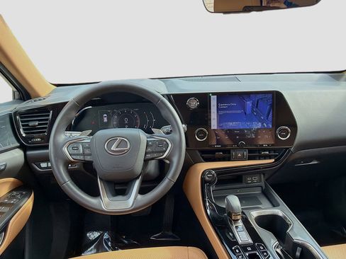 Used 2023 Lexus NX 350 NX 350 Premium image 19