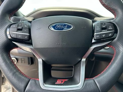 Certified 2025 Ford Explorer ST AWD/4WD image 30