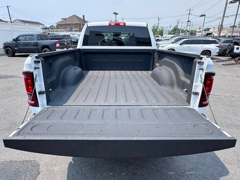 Used 2026 RAM 2500 Big Horn AWD/4WD image 7