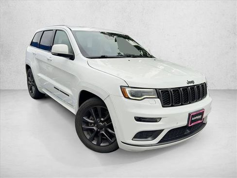 Used 2018 Jeep Grand Cherokee High Altitude image 3