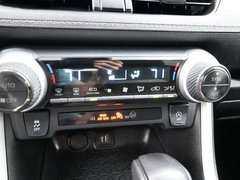 Used 2023 Toyota RAV4 XLE image 16