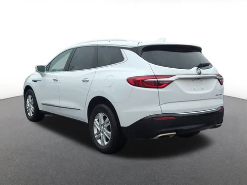 Used 2019 Buick Enclave Essence image 4