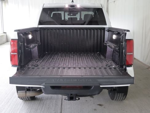 Used 2024 Toyota Tacoma TRD Sport w/ TRD Sport Upgrade Package AWD/4WD image 28