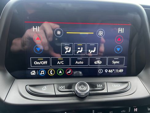 Used 2020 Chevrolet Camaro SS image 34