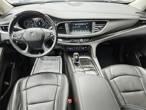 Used 2019 Buick Enclave Avenir AWD/4WD image 11