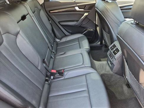 Used 2018 Audi Q5 Prestige w/ Prestige Package AWD/4WD image 22