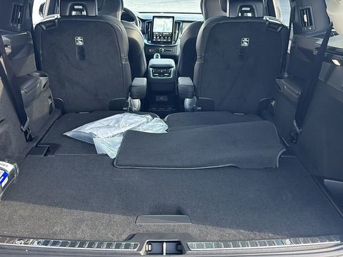 New 2026 Volvo XC90 B6 Ultra w/ Protection Package Premier AWD/4WD image 33