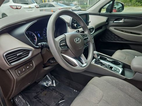 Used 2019 Hyundai Santa Fe SE FWD image 13