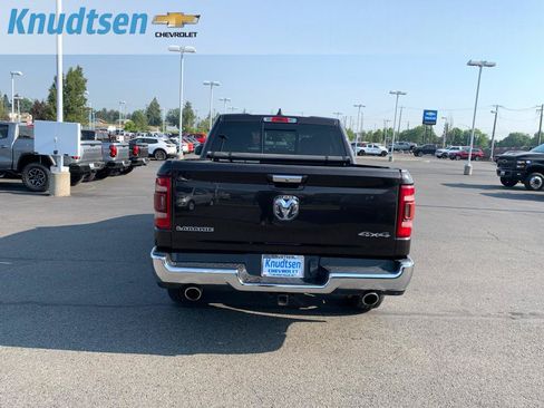 Used 2019 RAM 1500 Laramie AWD/4WD image 6