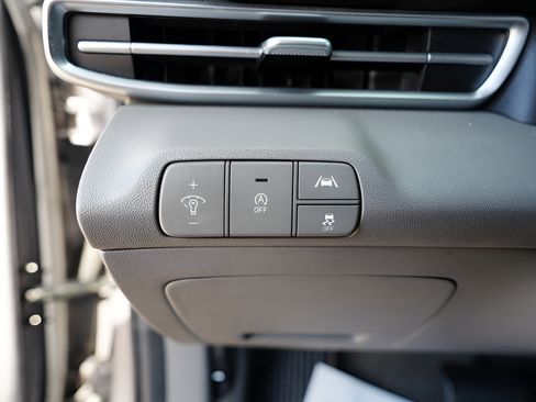 Certified 2023 Hyundai Elantra SE FWD image 23