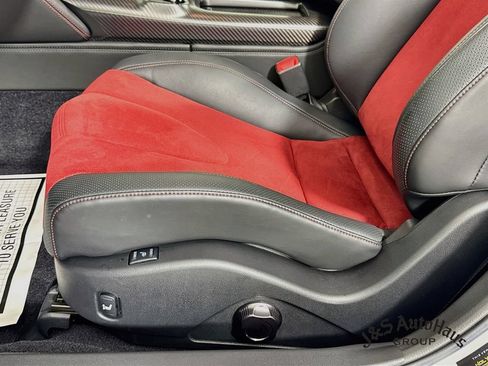 Used 2021 Nissan GT-R NISMO AWD/4WD image 26
