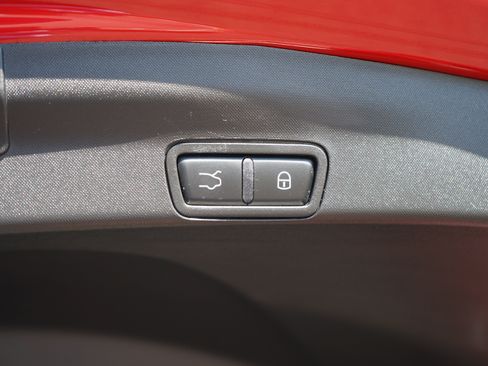 Used 2018 Alfa Romeo Stelvio Ti Lusso image 15