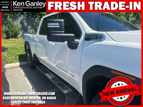 Used 2025 GMC Sierra 2500 SLE w/ SLE Value Package; AWD/4WD image 12