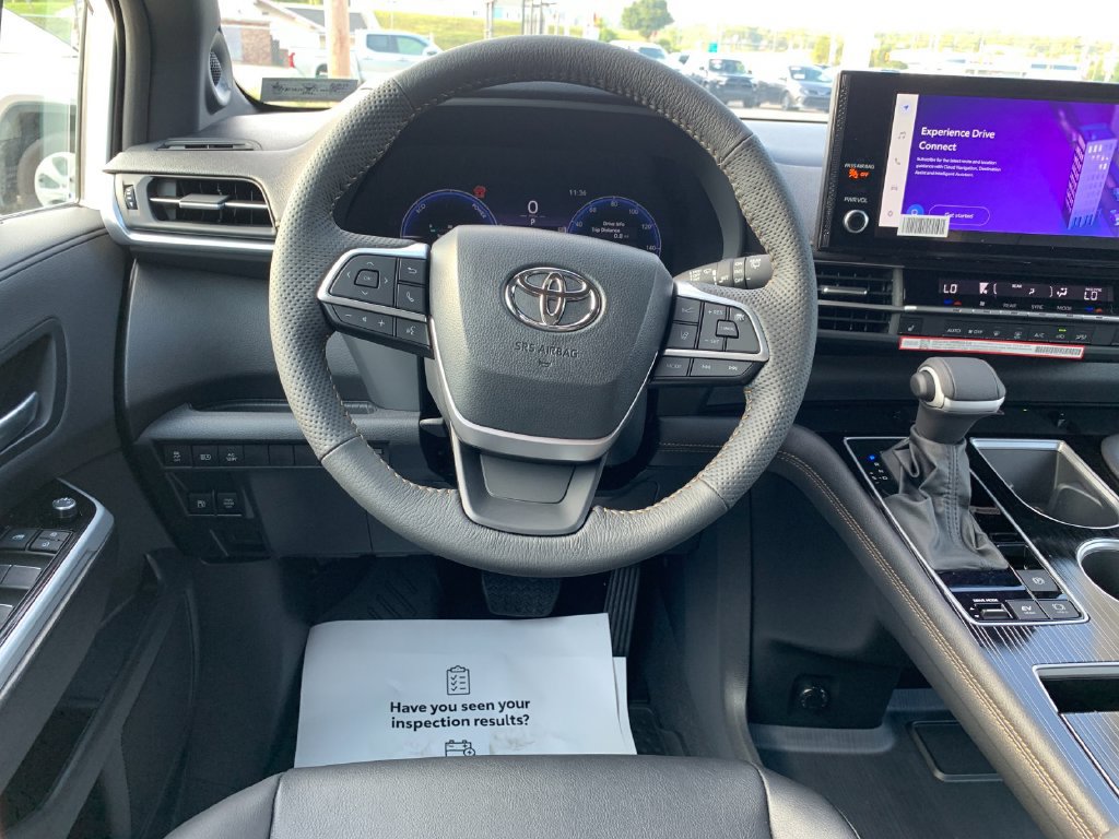 New 2026 Toyota Sienna XLE Woodland Edition AWD/4WD image 16