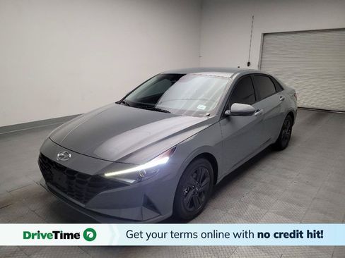 Used 2022 Hyundai Elantra SEL FWD image 1