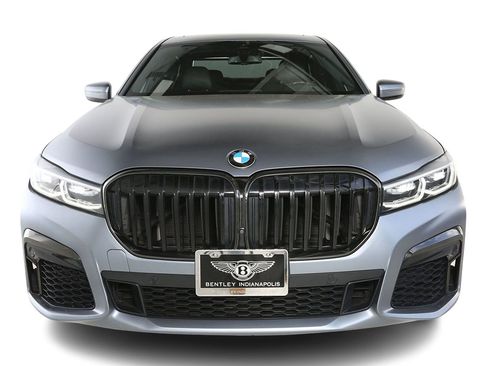 Used 2022 BMW 750i xDrive w/ Executive Package AWD/4WD image 7