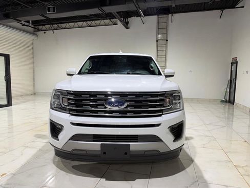 Used 2021 Ford Expedition Max XLT RWD image 2
