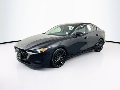 Used 2024 MAZDA MAZDA3 s FWD image 3
