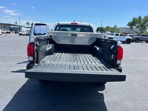 Used 2019 Toyota Tacoma SR image 16