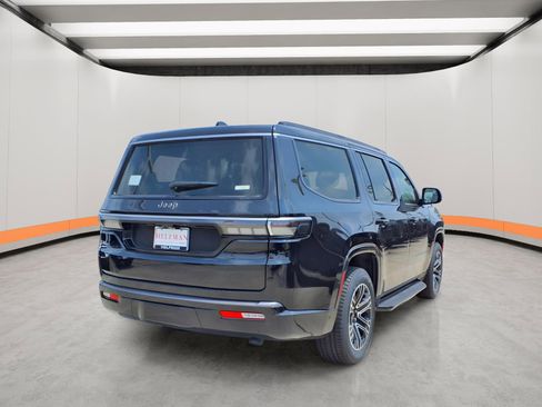 New 2026 Jeep Grand Wagoneer 2WD image 6