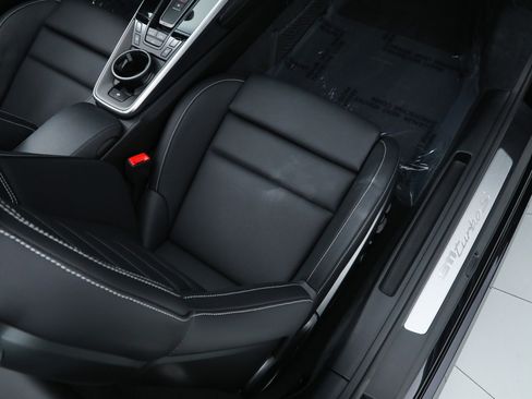 Used 2025 Porsche 911 Turbo S AWD/4WD image 22