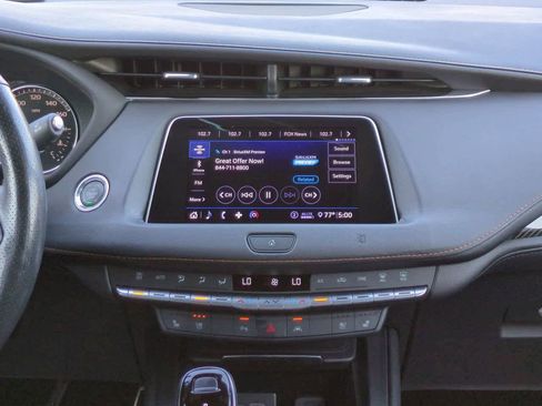 Used 2020 Cadillac XT4 Sport image 16