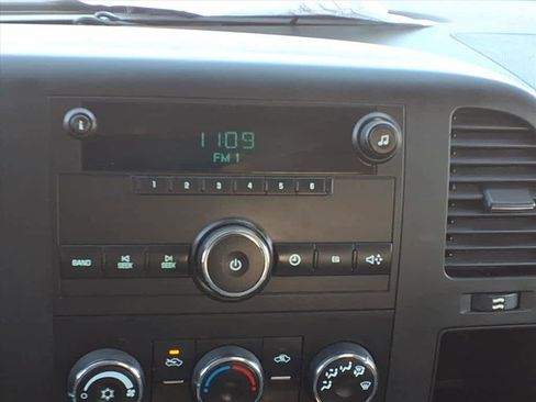 Used 2014 GMC Sierra 2500 W/T w/ Snow Plow Prep Package image 12