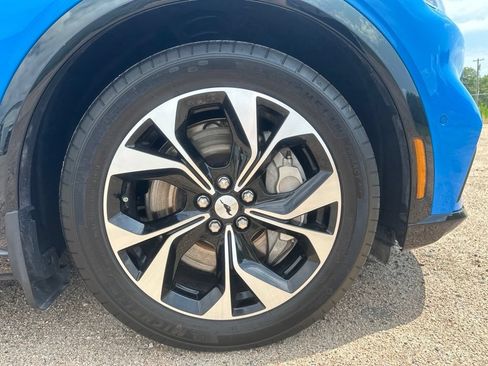 Used 2022 Ford Mustang Mach-E Premium AWD/4WD image 10
