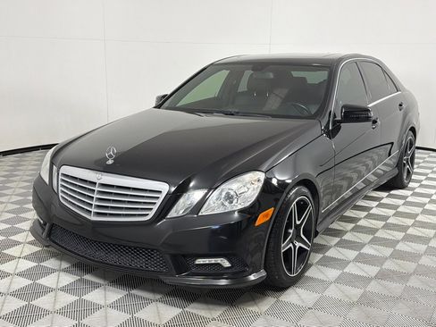 Used 2011 Mercedes-Benz E 350 4MATIC Sedan image 10