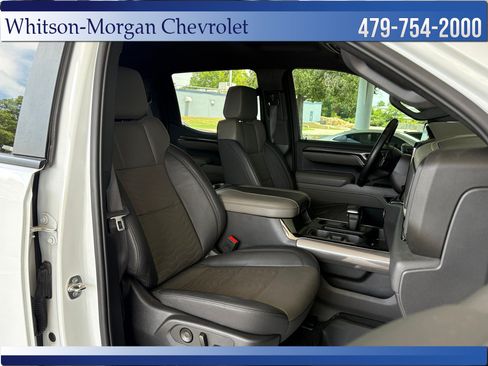 Used 2024 Chevrolet Silverado 1500 ZR2 w/ Technology Package AWD/4WD image 12