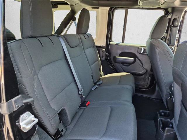 Used 2022 Jeep Wrangler Unlimited Sport w/ Sun And Sound Package AWD/4WD image 21