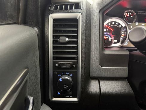 Used 2015 RAM 1500 Big Horn image 30